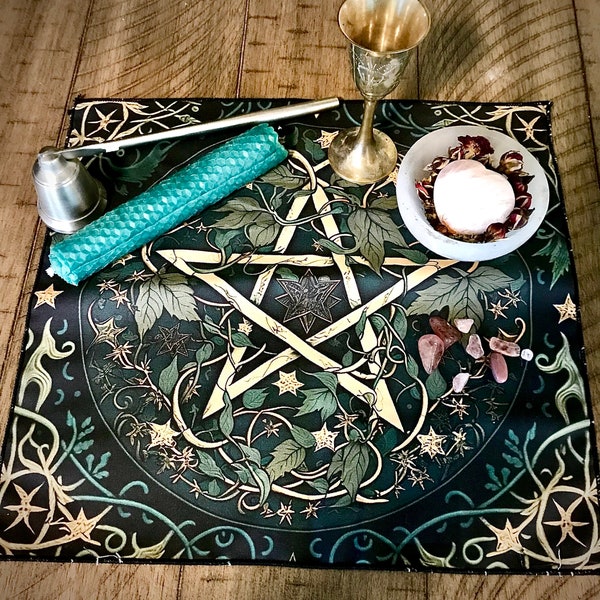 Wicca or Pagan Pentacle Mini Altar Or Crystal Display Cloth