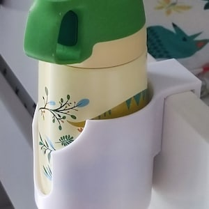 ベビーベッド/子供用ベッド用カップホルダー/ボトルホルダー/エッジは様々な幅と色からお選びいただけます
