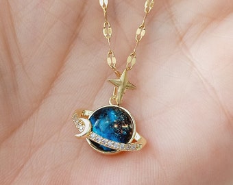 Colliers célestes lune et Saturne, collier pendentif Saturne, collier étoile de lune espace bleu avec zircon, cadeaux d'anniversaire, cadeau de fête des mères