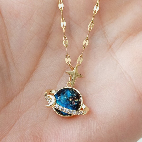 Colliers célestes lune et Saturne, collier pendentif Saturne, collier étoile de lune espace bleu avec zircon, cadeaux d'anniversaire, cadeau de fête des mères