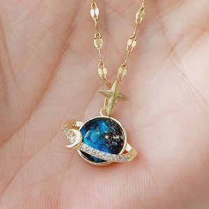 Moon & Saturn Celestial Necklaces , Saturn Pendant Necklace, Blue Space Moon Star Necklace with Zircon, Birthday Gifts, Mothers Day Gift zdjęcie 5