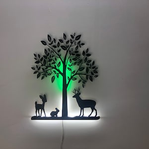 Appeso a parete realizzato a mano con alberi e animali della foresta per l'arredamento della casa, splendida arte da parete a tema foresta, regalo per bambini