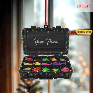 Adorno de caja de aparejos de pesca personalizado, plano, 2D, decoración navideña personalizada de pescador, regalo navideño para pescadores y amantes de las actividades al aire libre.