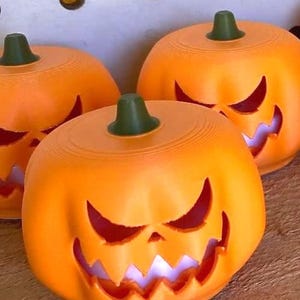 Halloween Tea light Pumpkin