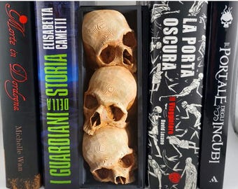 Serre-livres tête de mort – Décoration d'étagère gothique, sculpture de tête de mort effrayante, accessoire de maison effrayant