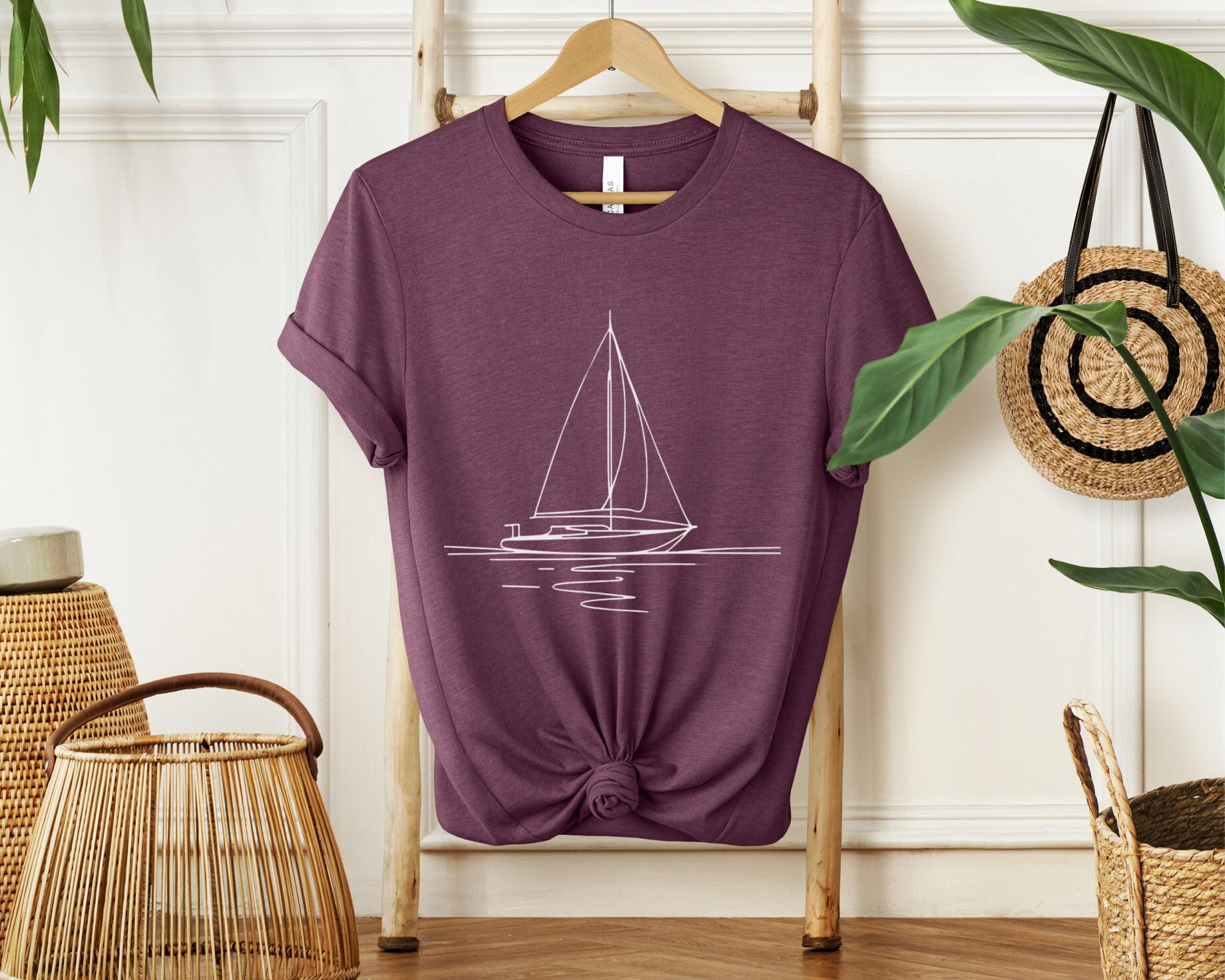 Sailboat t shirt - Etsy 日本