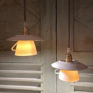 Classic Gold-rimmed 2-cup Lamp - Etsy