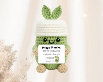 Happy Matcha – Handgestricktes Glücks Matcha | Kleines Geschenk Homeoffice Tumblr Matcha & Glücksbringer Pocket Hug Potato