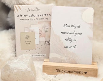 Mutzauber® 40 Achtsamkeitskarten Affirmationen– Affirmationskarten, Mindfulness & Glückskarten – Geschenk Frauen optional mit Aufsteller