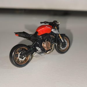 Honda CB650R Scale Model 1:43