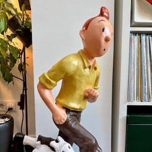 Tintin & Milú 74cm Large Statue – Studio Aventures Grande Polychrome Resin Sculpture – Hergé Collectible Figure