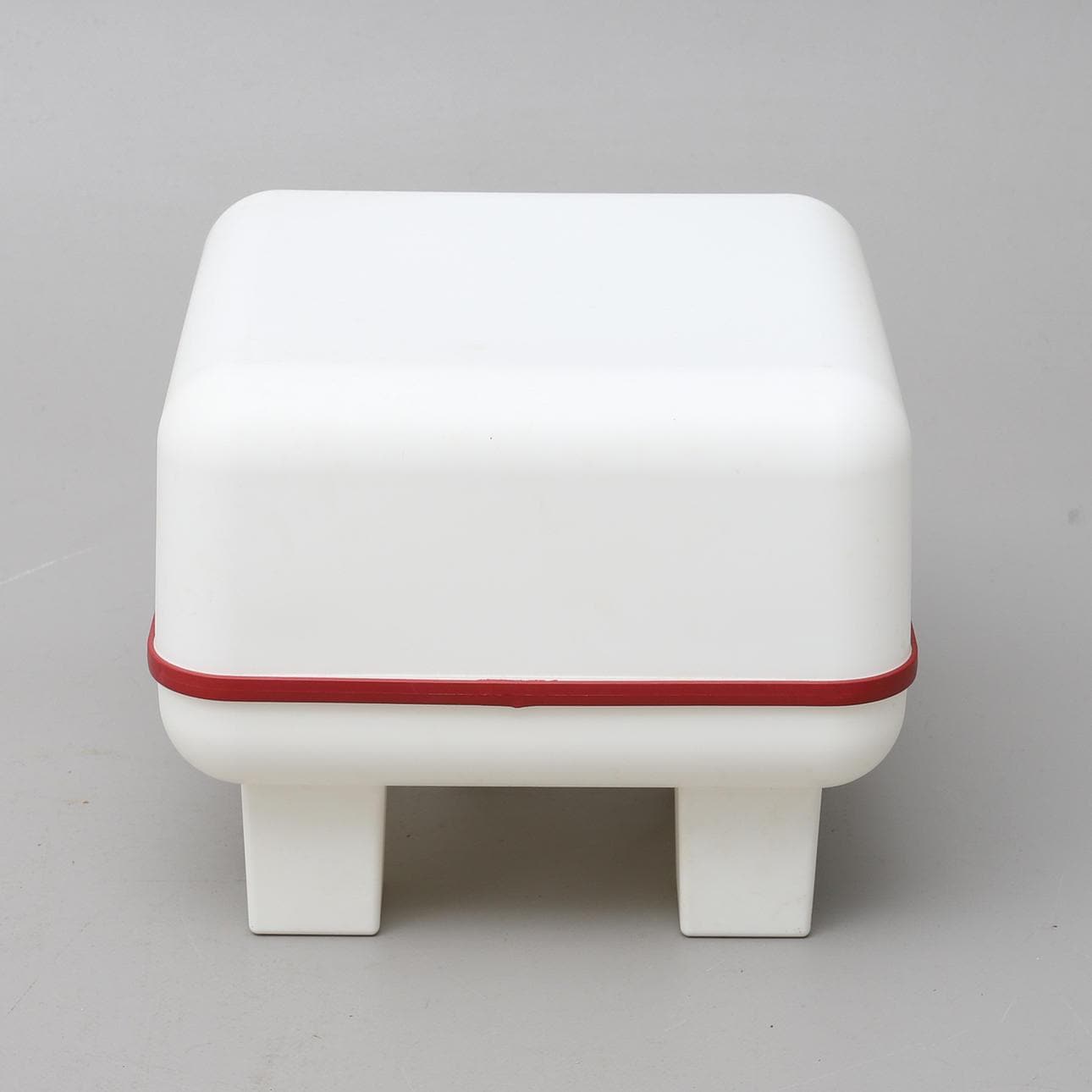 Johanna Egnell for IKEA Pyssel Lamp Table – Design Icon – Eye