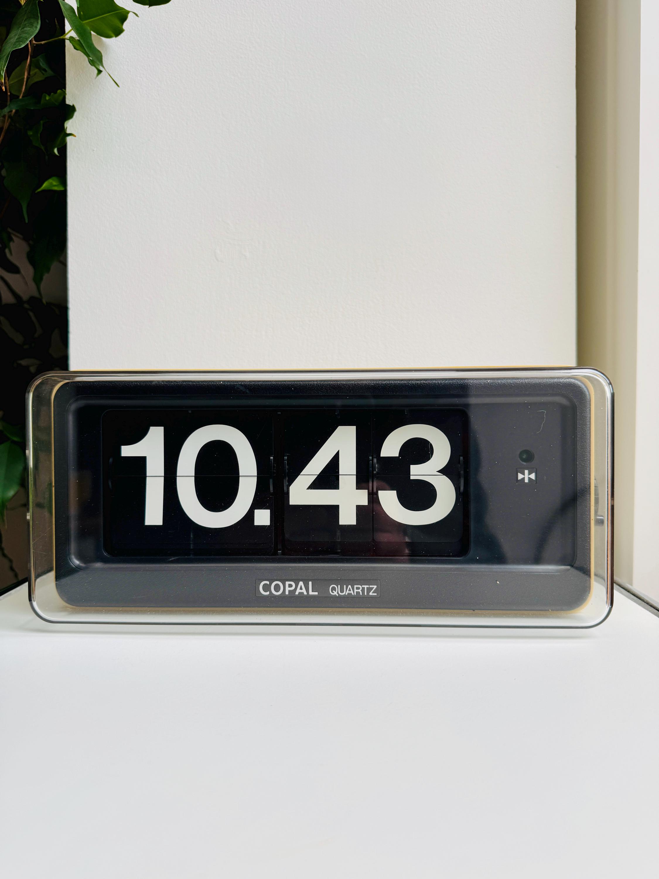 COPAL Quartz QG-870 Flip Clock | Vintage 1970s Mid-century Modern