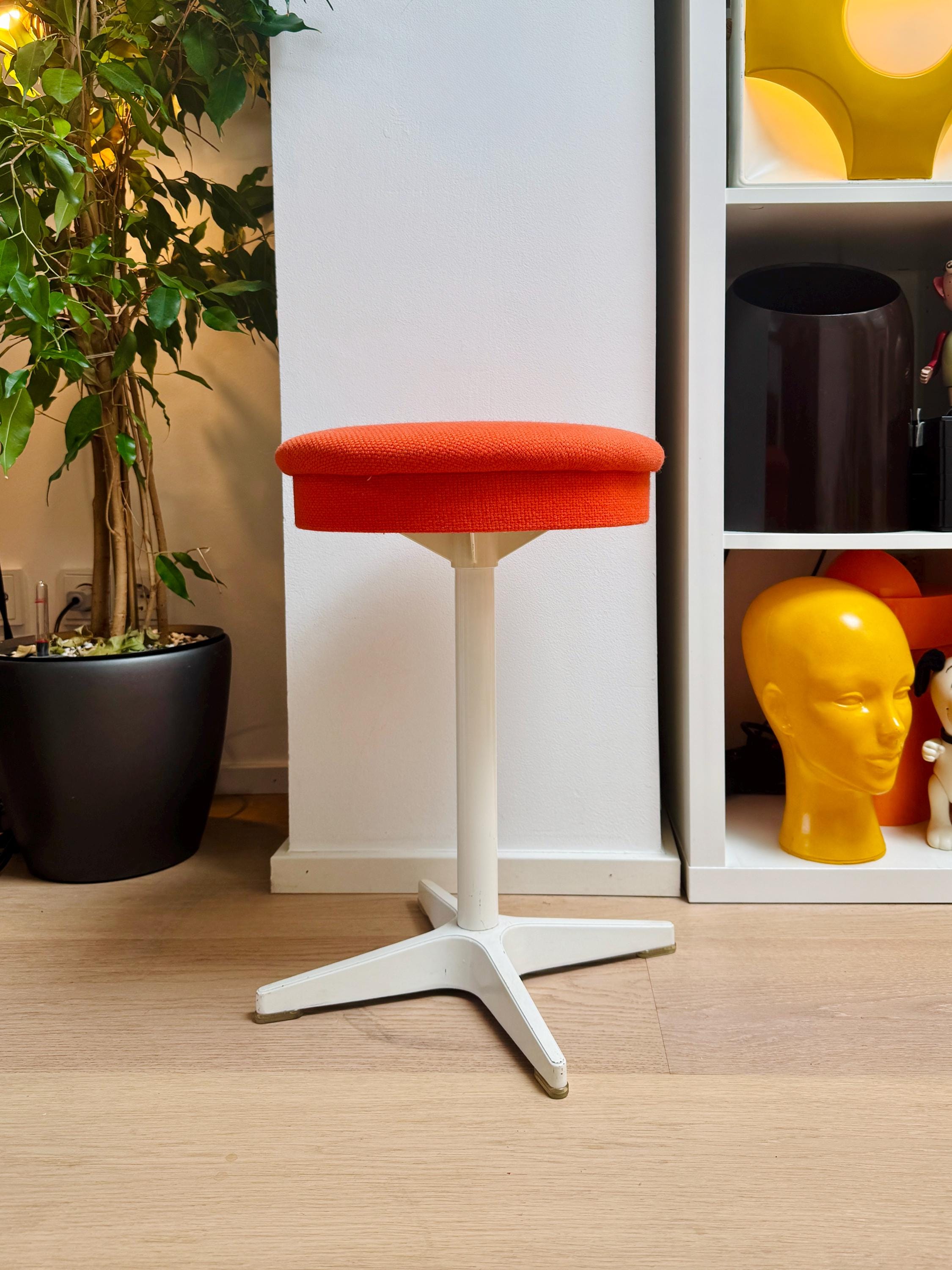 Space Age Bar Stools - Etsy Canada