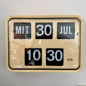 Bürk Folding Flip Clock Calendar Bürk Retro Vintage 70s Home Decor Watch