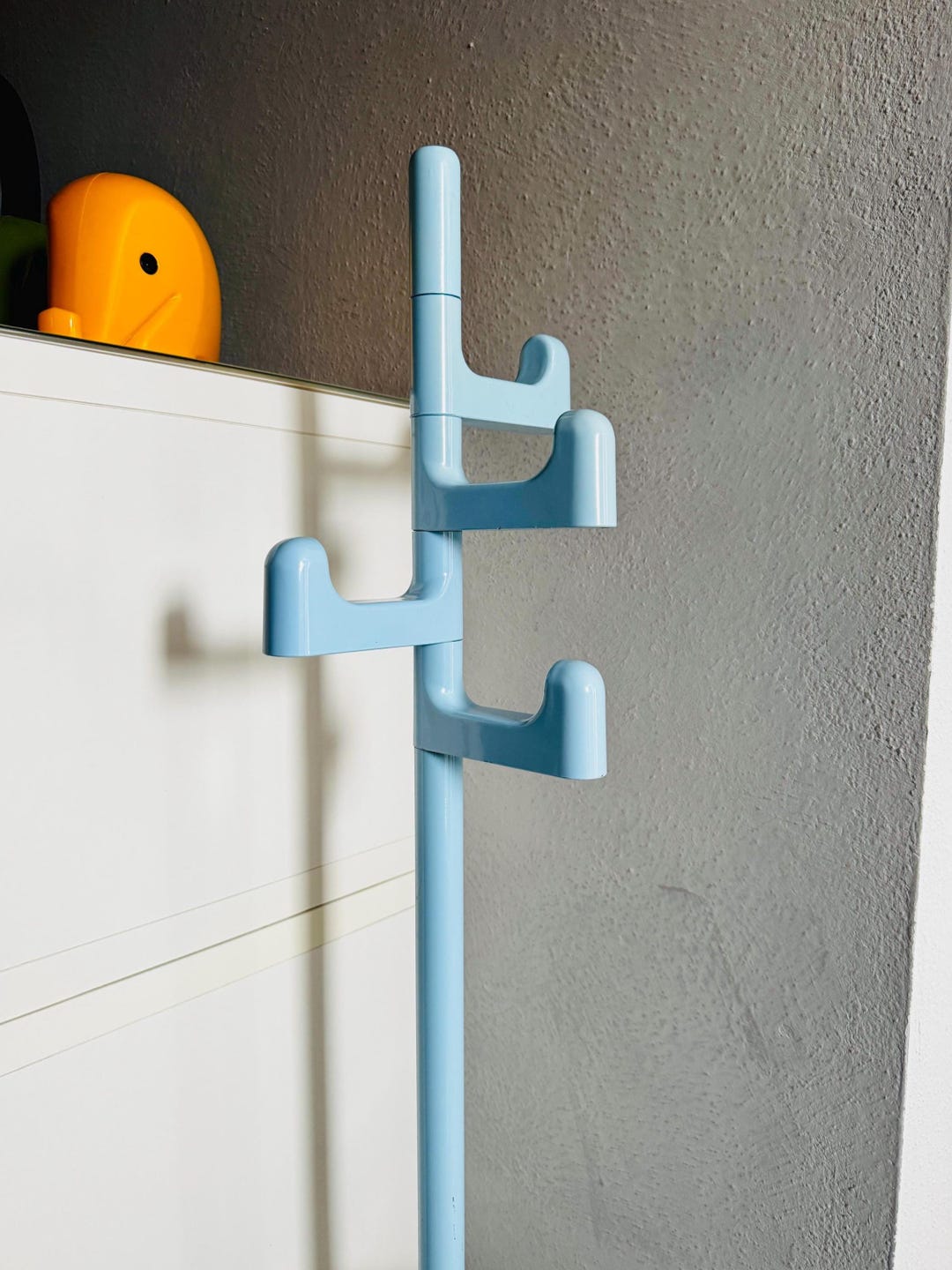 Makio Hasuike Pastel Blue Towel or Coat Rack for Gedy – 1970s Italian ...