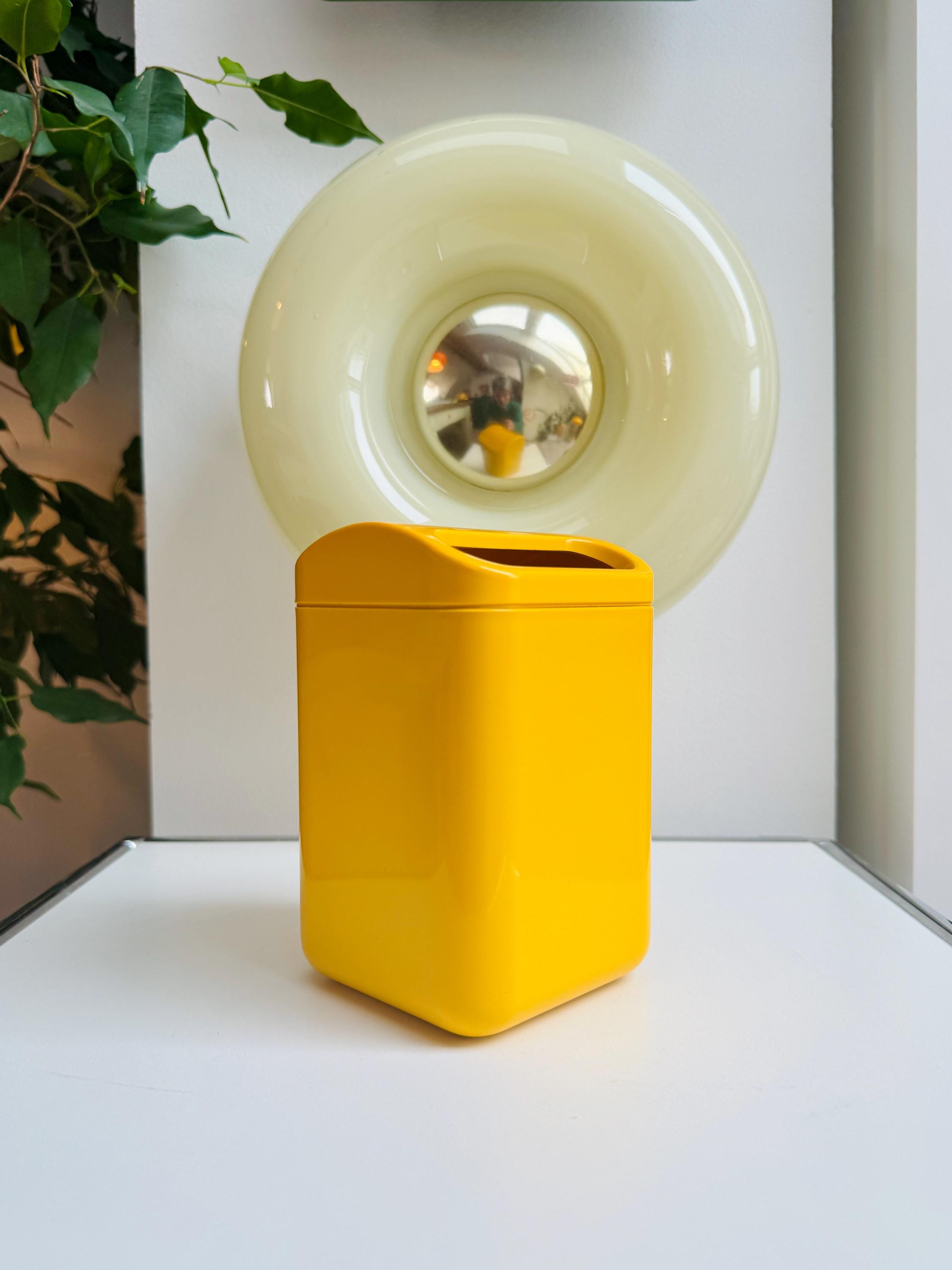 Kartell bin - Etsy 日本