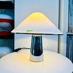 Zeldzame vintage Harvey Guzzini Elpis Mushroom-tafellamp – modern Italiaans design uit het midden van de eeuw (1968-1982)
