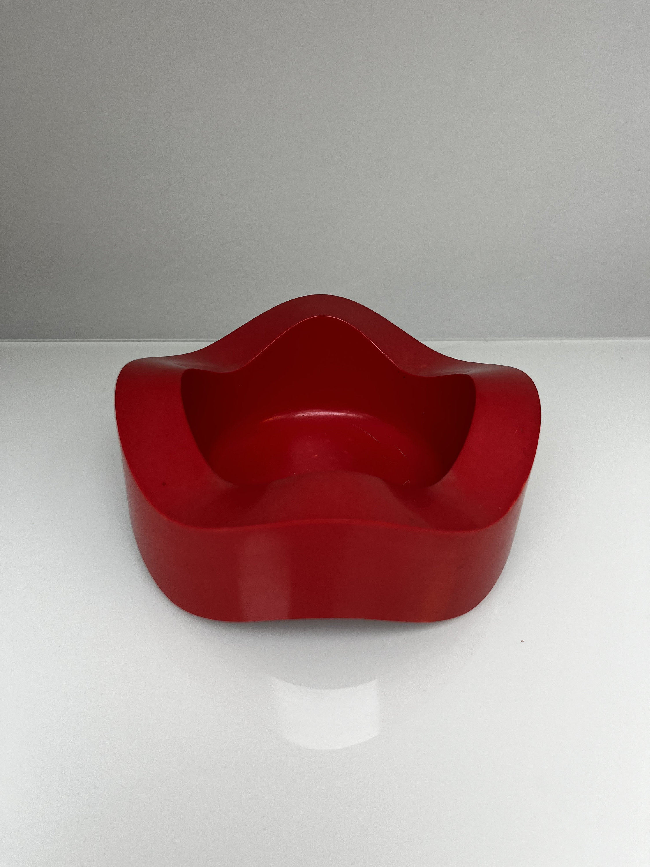 Walter Zeischegg HELIT Sinus Red Ashtray 84005 Vintage Bowl