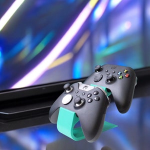 Universal Gaming Controller Stand - Sleek Desktop Organiser