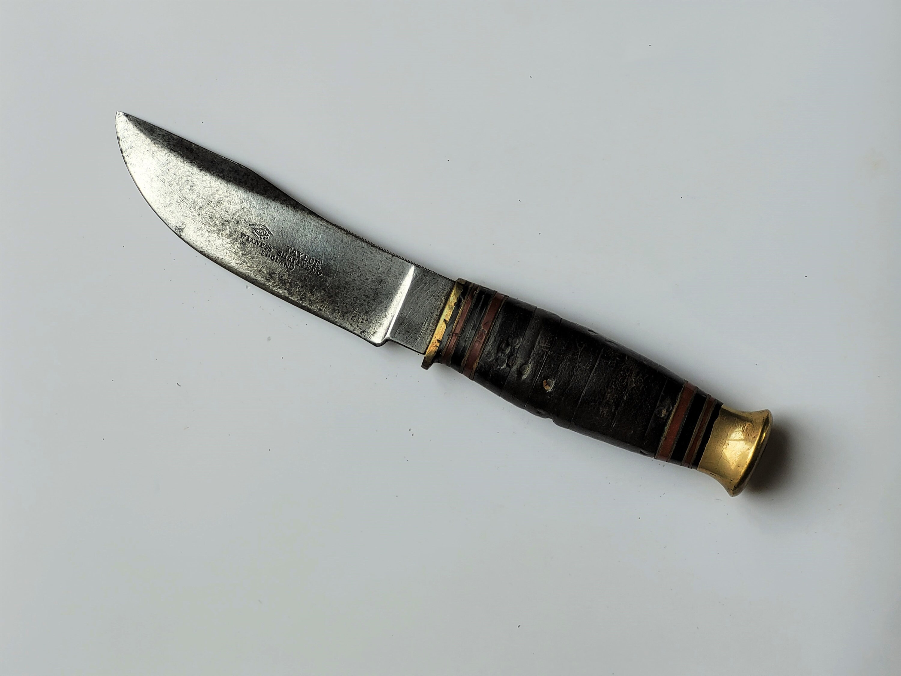 Antique Fixed Blade -  UK