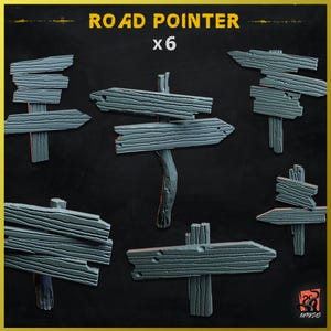 Könnte beinhalten: Sechs hölzerne Wegweiser mit verwitterter grauer Farbe und rauen Kanten. Die Schilder sind in verschiedenen Formen und Größen, einige haben zwei oder drei Bretter. Die Schilder sind mit "ROAD POINTER x6" beschriftet.