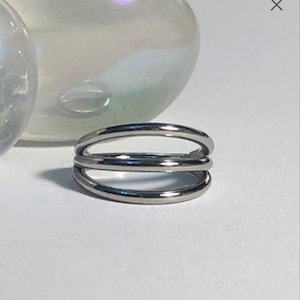 Triple Band Hinged Clicker Ring - Medical Grade Titanium - Septum or Cartilage Body Piercing Jewellery 1.2mm x 12mm