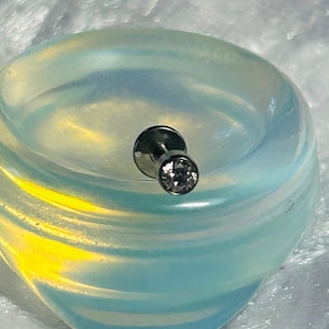 Bezel Set 3mm Clear CZ Crystal Labret Stud - INTERNAL Thread - ASTM:F-136 Medical Grade Titanium - 1.2mm / 16G