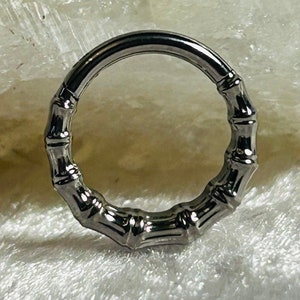 Titanium Hinged Ring With Bamboo Design - Medical Grade Titanium - Septum or Cartilage Body Piercing Jewellery 1.2mm - 8mm - 16g