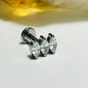 Parallel Marquise Cluster Labret Stud - Clear CZ Labret Stud - Internally Threaded - ASTM:F136 Titanium - 1.2mm - 16g