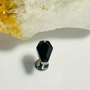 Coffin Labret Stud - Black CZ Coffin Shaped Labret Stud - Internally Threaded Gem Top - ASTM:F136 Titanium 1.2mm - 16g