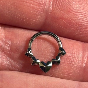 Multi Hearts Hinged Clicker Ring - Medical Grade Titanium - Septum or Cartilage Body Piercing Jewellery 1.2mm - 8mm