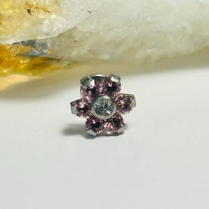 6 Petal Flower Labret Stud - Pink & Clear CZ Labret Stud - Internally Threaded - ASTM:F136 Titanium - 1.2mm - 16g