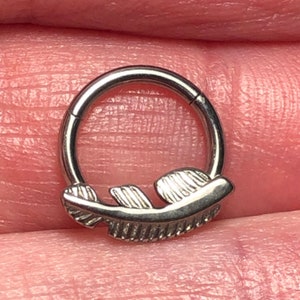 Feather Hinged Clicker Ring - Medical Grade Titanium - Septum or Cartilage Body Piercing Jewellery 1.2mm x 8mm