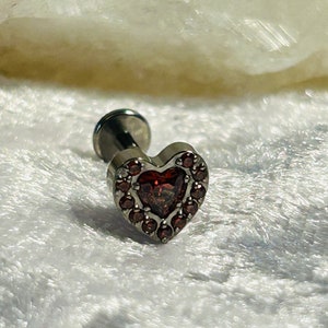 Jewelled Heart Labret Stud With Red CZ Gems - Internal Thread - ASTM:F-136 Medical Grade Titanium - 1.2mm/16g
