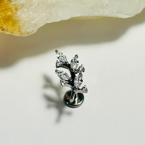 Gem Leaf Labret Stud For Left Side Ear - Internally Threaded - ASTM:F136 Titanium 1.2mm - 16g - Clear CZ