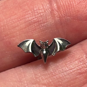 Draadloos vleermuislabret-stekker - Halloween-vleermuislabret - Schattig Draadloos vleermuislabret - titanium vleermuislabret-knop - ASTM:F136 titanium