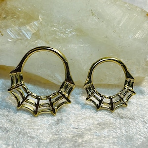 Cobweb Spider Web Hinged Clicker Ring - Medical Grade Zircon Gold Titanium - Septum or Cartilage Body Piercing Jewellery 1.2mm - 8mm or 10mm