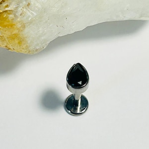 Teardrop Labret Stud - Black CZ Teardrop Labret Stud - Internally Threaded Pear Shaped Gem Top - ASTM:F136 Titanium