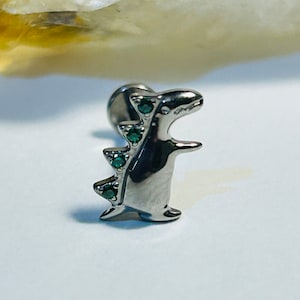 Threadless Labret Stud With Baby Dinosaur Attachment - ASTM:F136 Titanium
