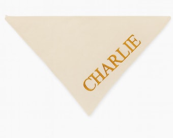 Pañuelo bordado para perro: nombre personalizado, tela de algodón resistente.