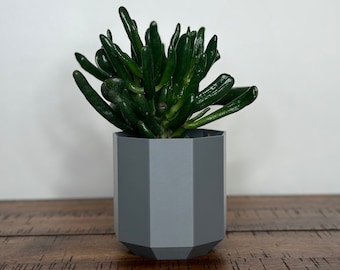Modern 9-Sided Geometric Pot | Minimalist Indoor Planter | Contemporary Flower Pot | Home Decor Gift | Office Desk Decor | Modern Plant Pot