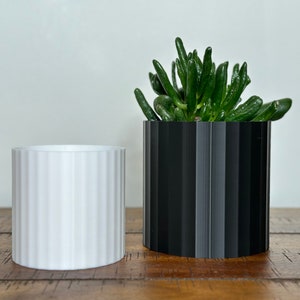 Modern Indoor House Pot Planter - Eco-Friendly 3D Printed Design