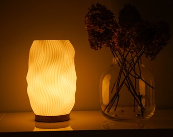 Moderne Tischlampe, Nachttischlampe für ästhetische Wohnkultur, Nachhaltige Tischlampe - Flow