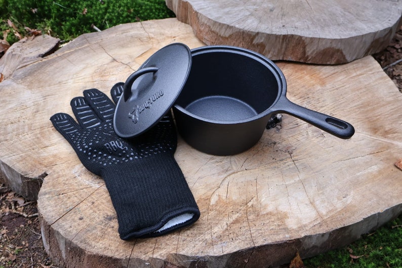 Cast Iron Sauce Pan & Fireproof Glove Etsy