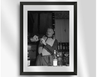 HEMINGWAY NEGRONI TIME, Photography Print, Black and White Print, Wall Art, Gift for Dad, Gift for Husband, Man Cave Decor, Hemingway Poster
