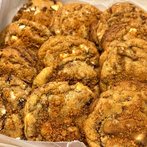 Biscoff Lovers Cookie Recipe | Deep Dish Friendly Recipe