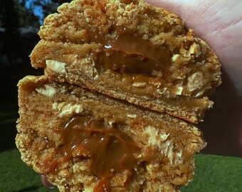 Dulce De Leche Blonde Peanut Cookie Recipe | Deep Dish Friendly Recipe | Giant Cookie Recipe | Gourmet Cookie Recipe |