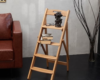 Escalera plegable de madera de roble hecha a mano: duradera y de madera maciza para el hogar y la cocina. Diseño rústico compacto y portátil.