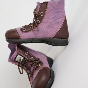 Winter purple wool boots image 4